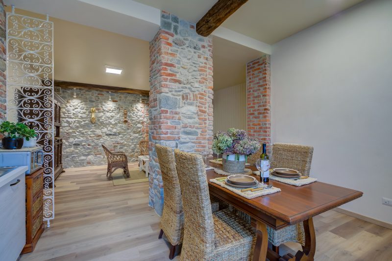 La Valbinella Few Meters From Varese Lake + Parking (Sleeps 4)