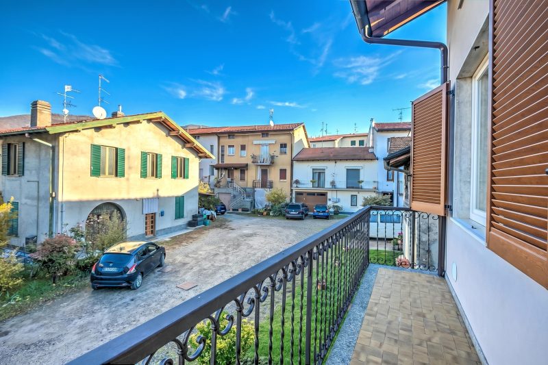 La Valbinella Few Meters From Varese Lake + Parking (Sleeps 4)