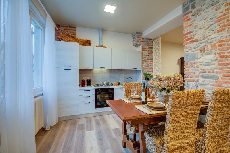 La Valbinella Few Meters From Varese Lake + Parking (Sleeps 4)