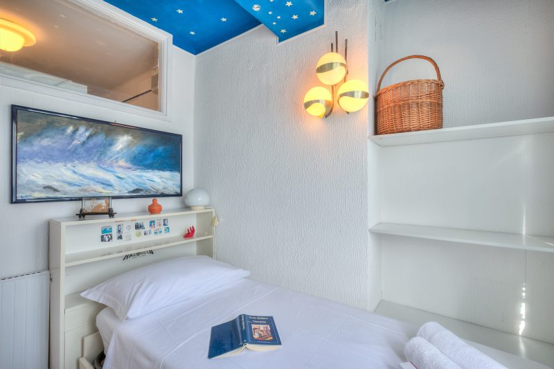 Il Bijou Di Rossella - Beach Front Duplex with Balcony