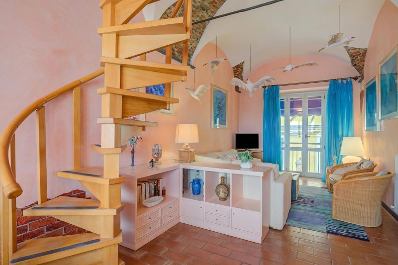 Il Bijou Di Rossella - Beach Front Duplex with Balcony