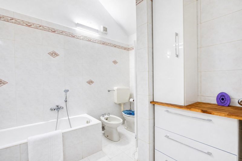 France Apartment with Garden, Pool & Tennis