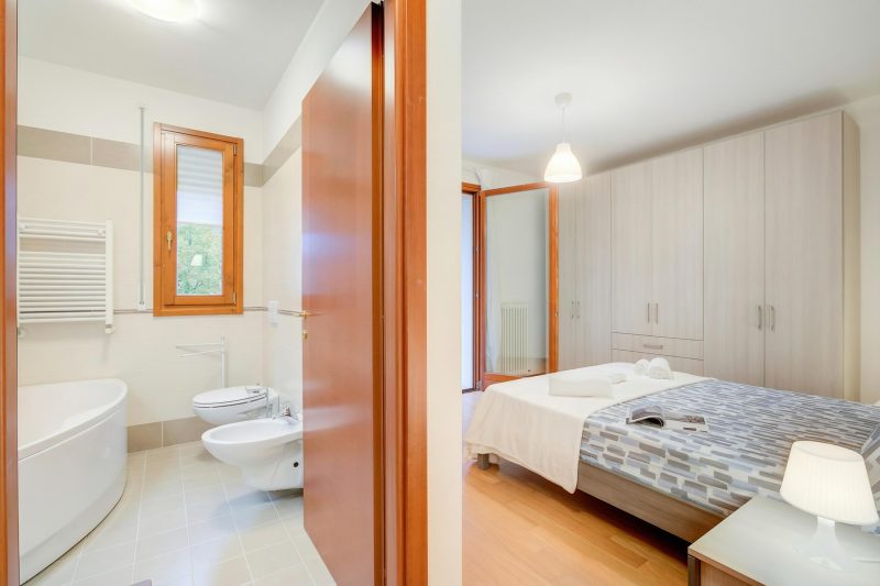 Magnolia: Laveno Centre 2BR with Terrace