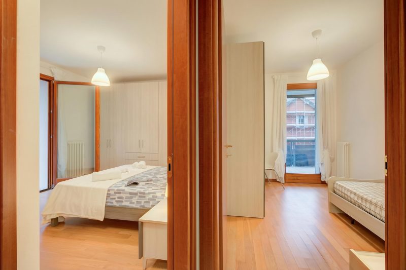 Magnolia: Laveno Centre 2BR with Terrace