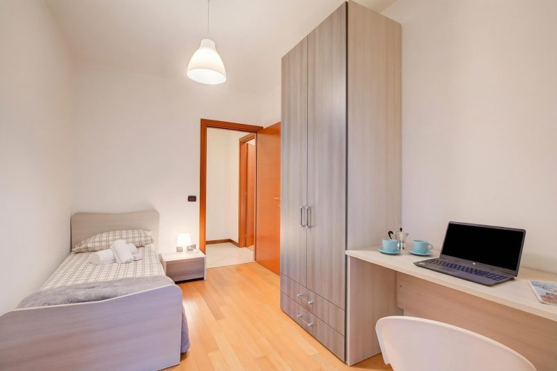 Magnolia: Laveno Centre 2BR with Terrace