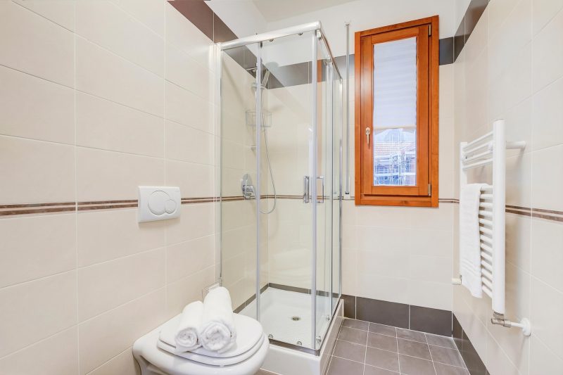 Magnolia: Laveno Centre 2BR with Terrace