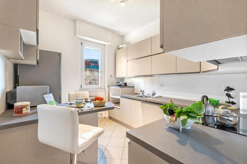 Alelù Classy And Chic Stresa Center Apartment with Terrace