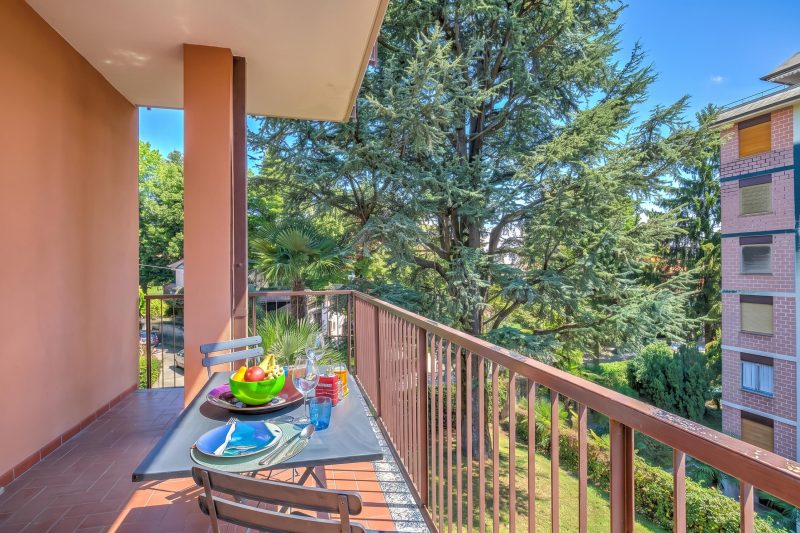 Alelù Classy And Chic Stresa Center Apartment with Terrace