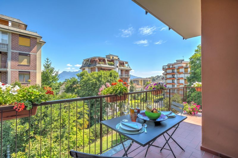 Alelù Classy And Chic Stresa Center Apartment with Terrace