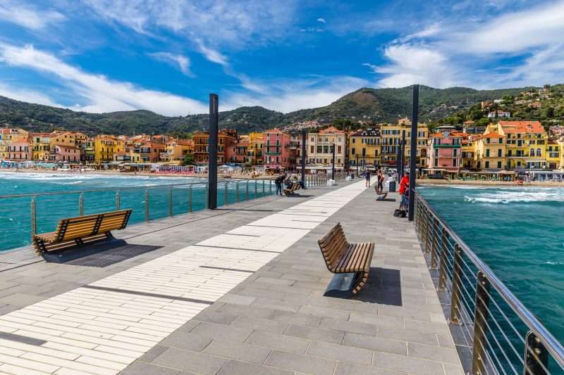 Mer Vivante - Front Beach with Balcony
