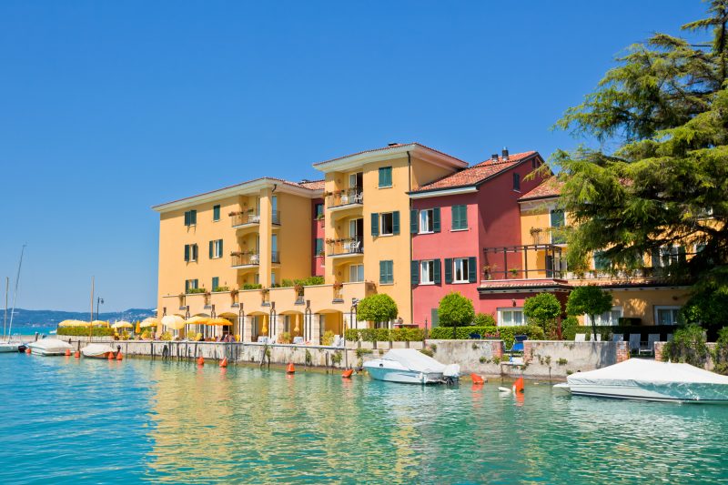 Villa Barbara - Lake Garda Villa with Pool & Views