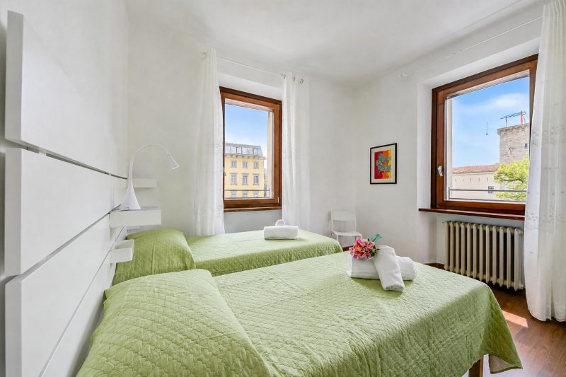 Residenza Rocca Del Lago 4