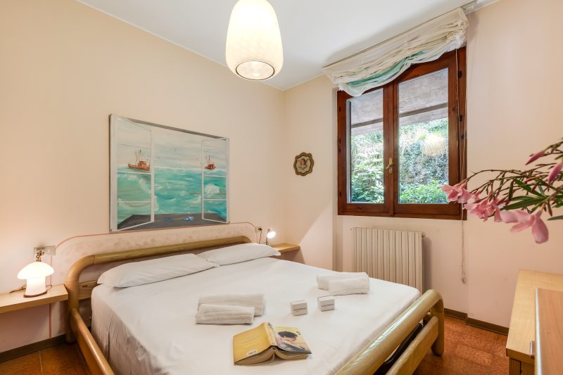 Appartamento Alessandra: Terrace and Lake View