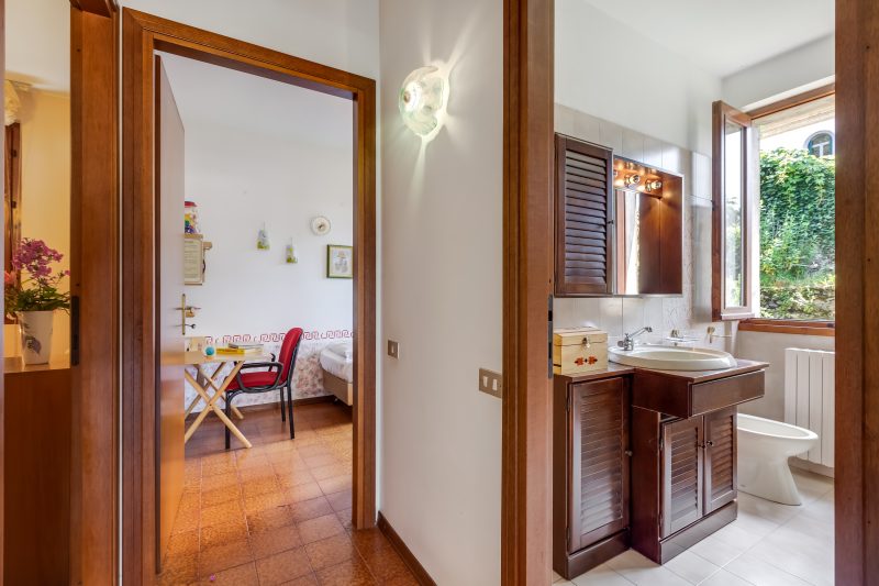 Appartamento Alessandra: Terrace and Lake View