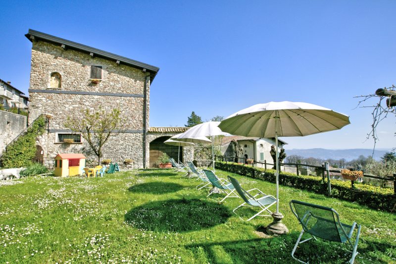 Liano Iris-Private Terrace & parking