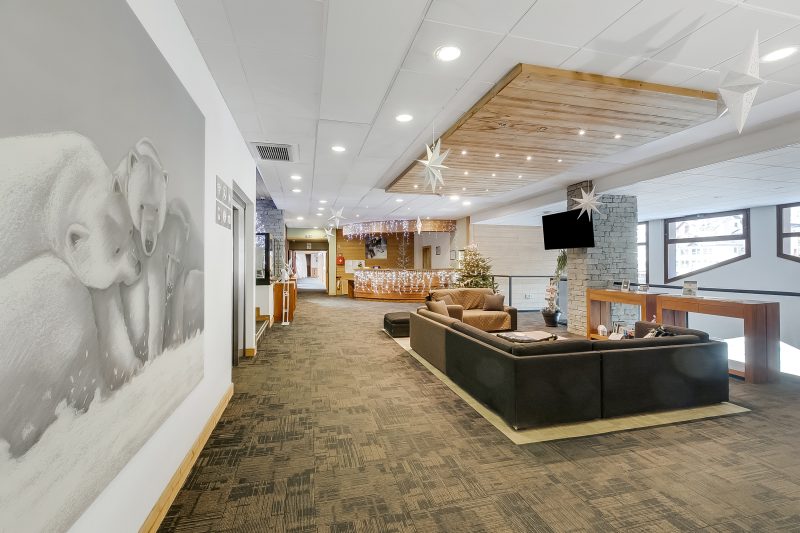 l'Ours Bleu B33 Ski-In at Vallorcine| Shared Pool, Gym & Wellness