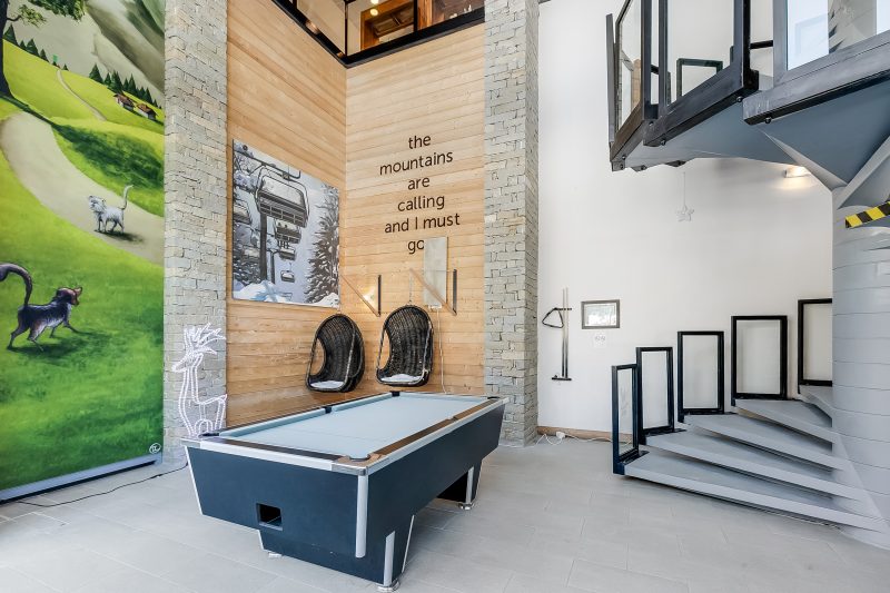l'Ours Bleu C11 Ski-In at Vallorcine| Shared Pool, Gym & Wellness