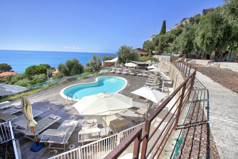 Boutique Pool Apt. Balzi Rossi - Roma 5