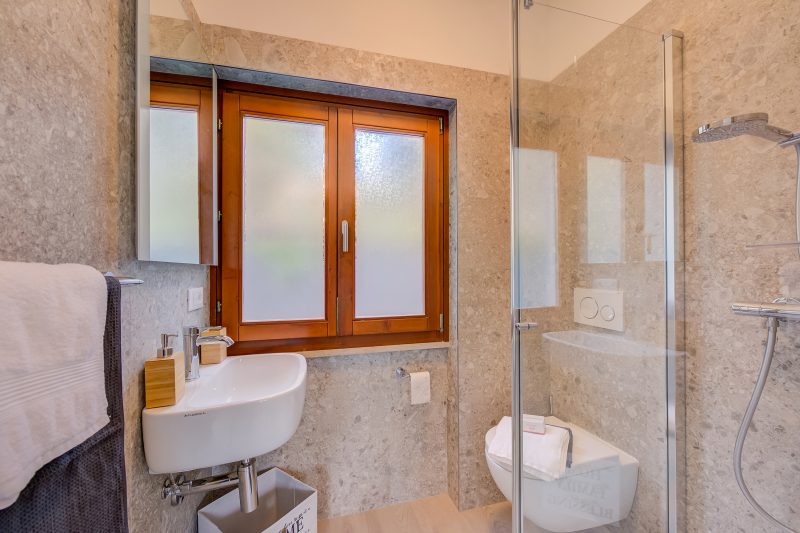 Relais Nanzello Garda Living 1 with Private Garden
