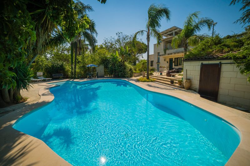 Penthouse Civico 32 Countryside with Pool