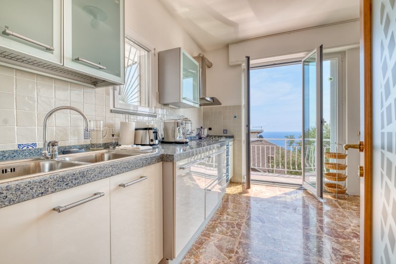 Villa Luce del Sol with Pool - L