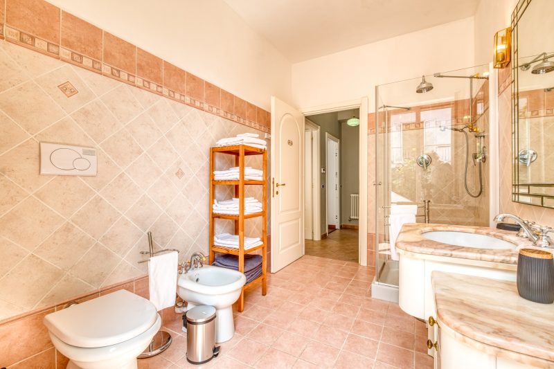 Villa Luce del Sol with Pool - L