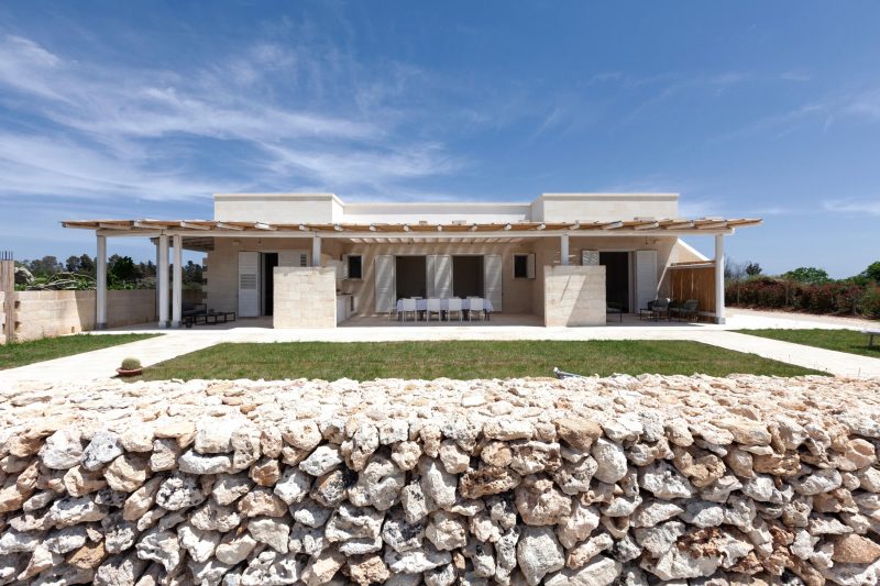 La Rimunda Alba Otranto Shared Pool