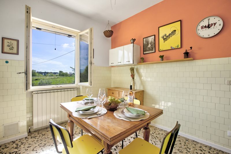 Tuscan Country House with Private Garden for 6