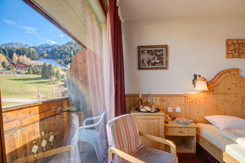 Hotel Relais Alpin Twin Room & Balcony 9 234 summer mode