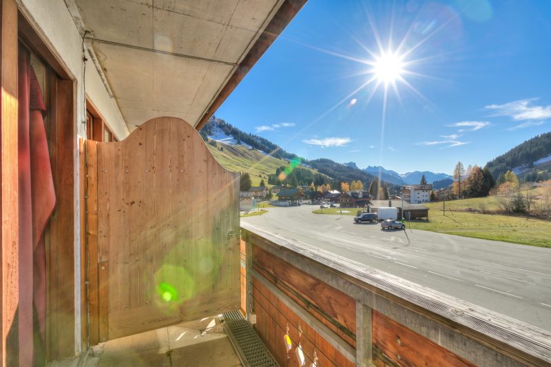 Family Rooms With Balcony