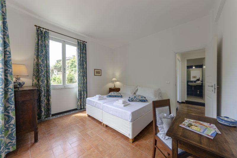 Balcony Apartment B Vernazza