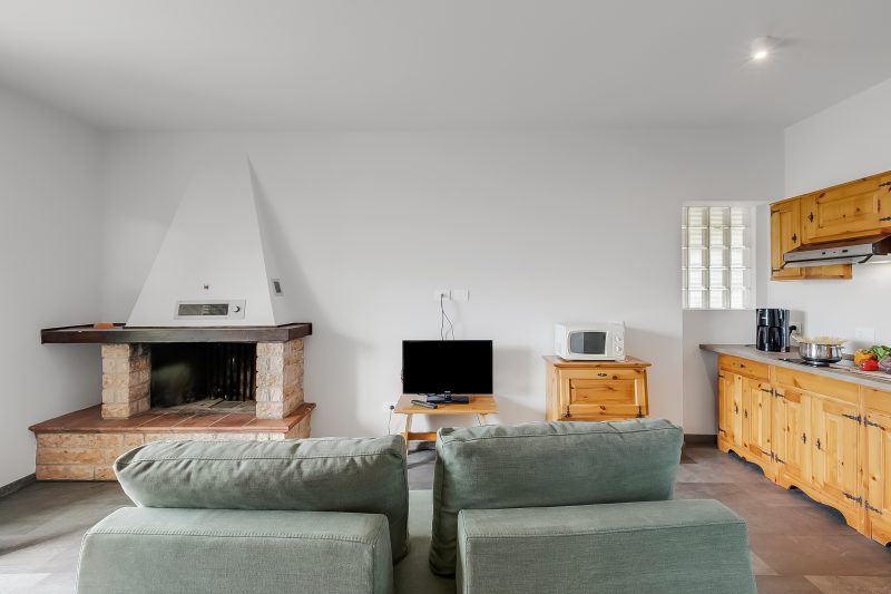 Bellevue Modern Apartment 5