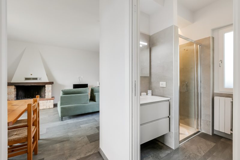 Bellevue Modern Apartment 5