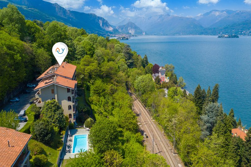 Mon Reve - Lake View Terrace and Pool