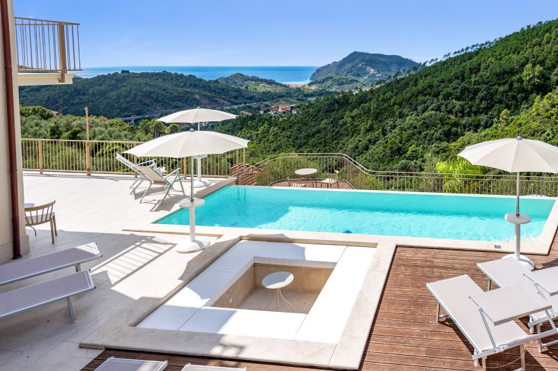 Villa Relais Le Torri in Verici in Pool and View
