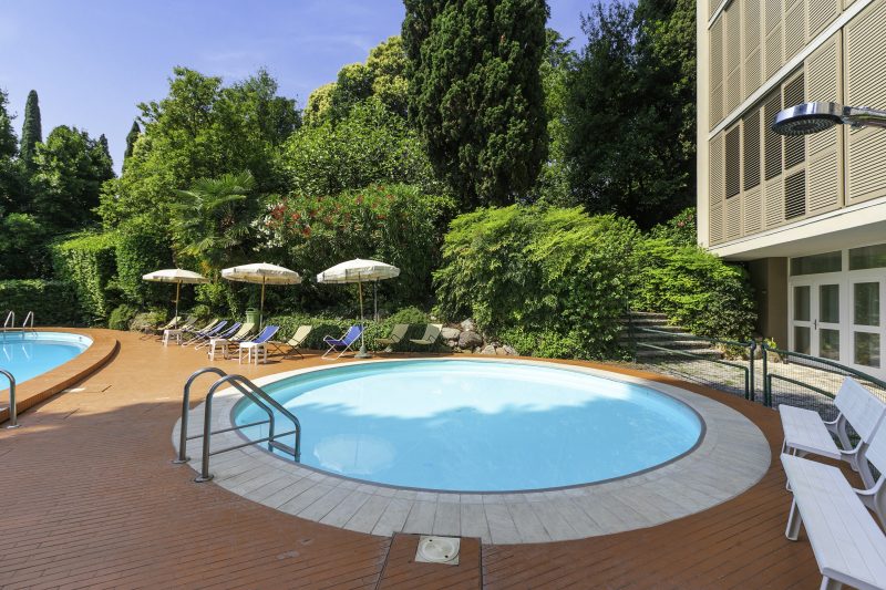 Hendrik Vittoriale Lake View Shared Pool
