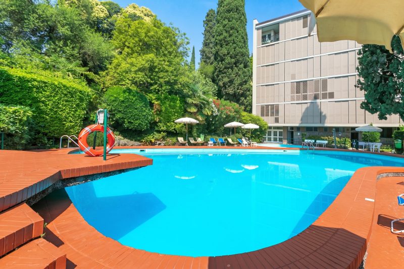 Hendrik Vittoriale Lake View Shared Pool