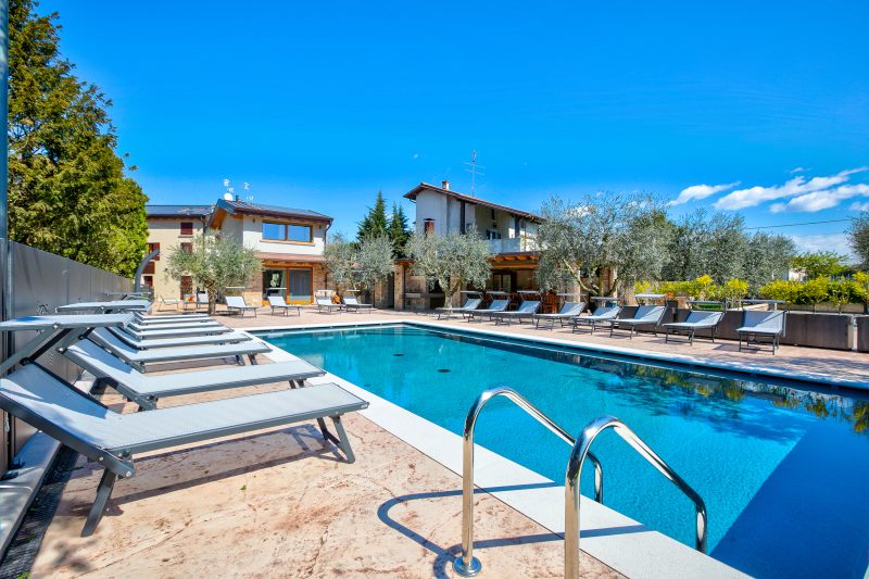Residenza Lugana Pool & Garden in Peschiera Apt 2