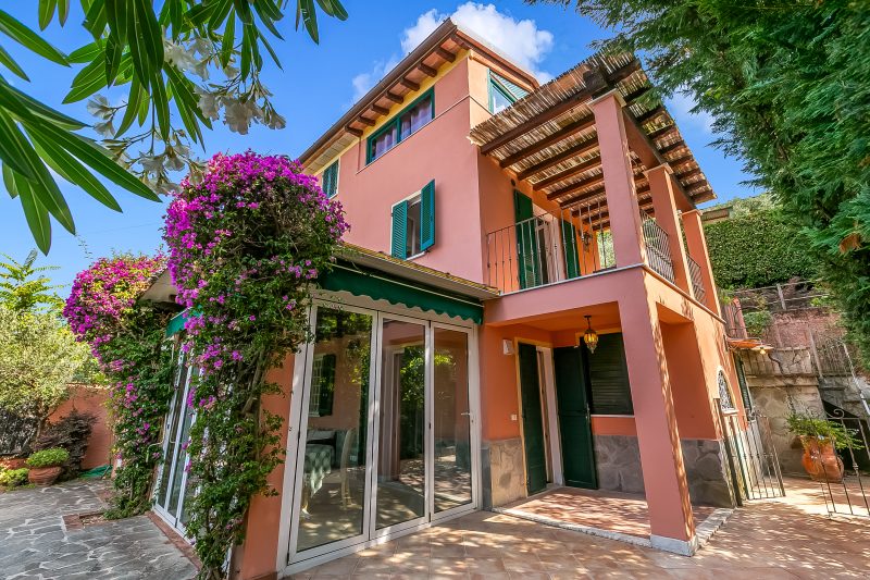Villa Aurora With Amazing View