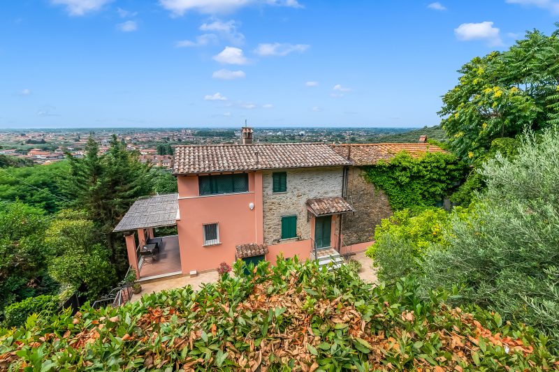 Villa Aurora With Amazing View