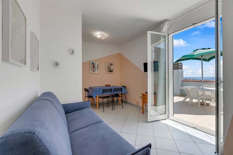 Seaview Pool Retreat - R5