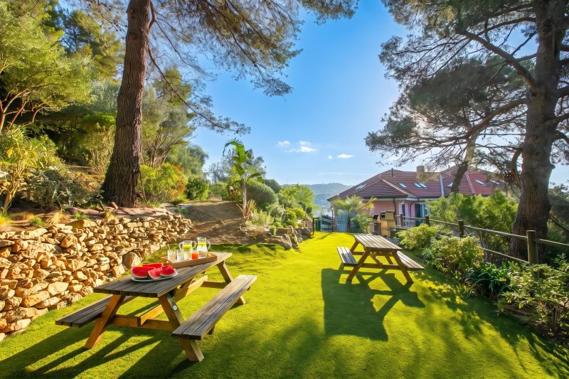 Seaview Pool Retreat - B29