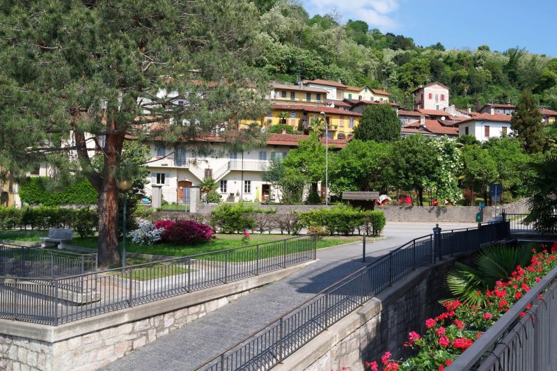 Sunflower - Lake Maggiore Duplex w/ Terrace and Shared Pool