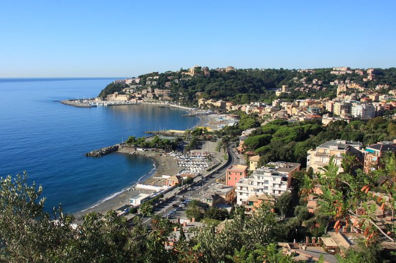 Acqua Marina 800m from the sea