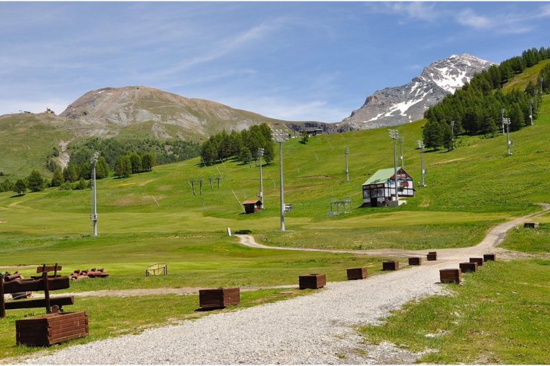 Teleo 103 Ski In - Ski Out 50m