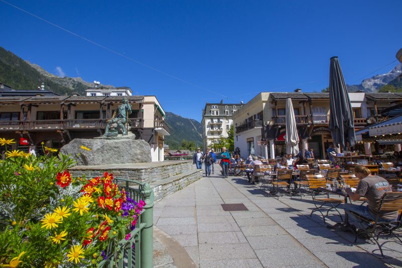 l'Ours Bleu B13 Ski-In at Vallorcine| Shared Pool, Gym & Wellness