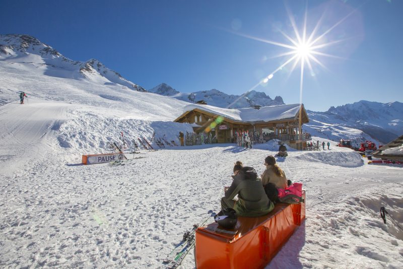 V Buet 53: Beside Ski Lift; Pool, Sauna & Gym