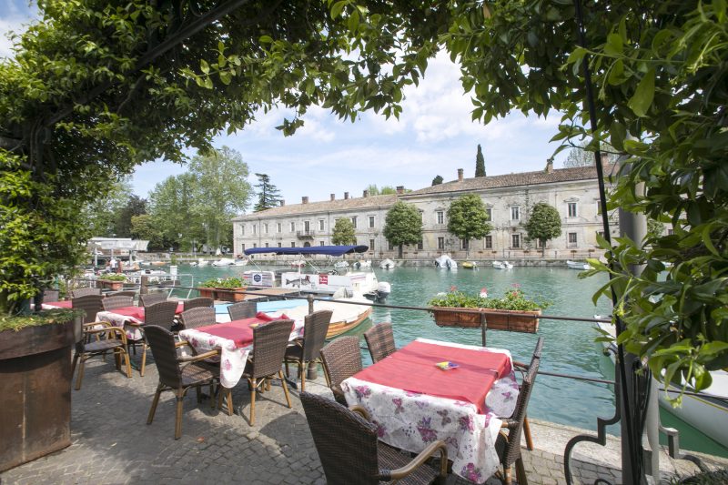 Casa dei Quadri - Lake View Apartment with Balcony