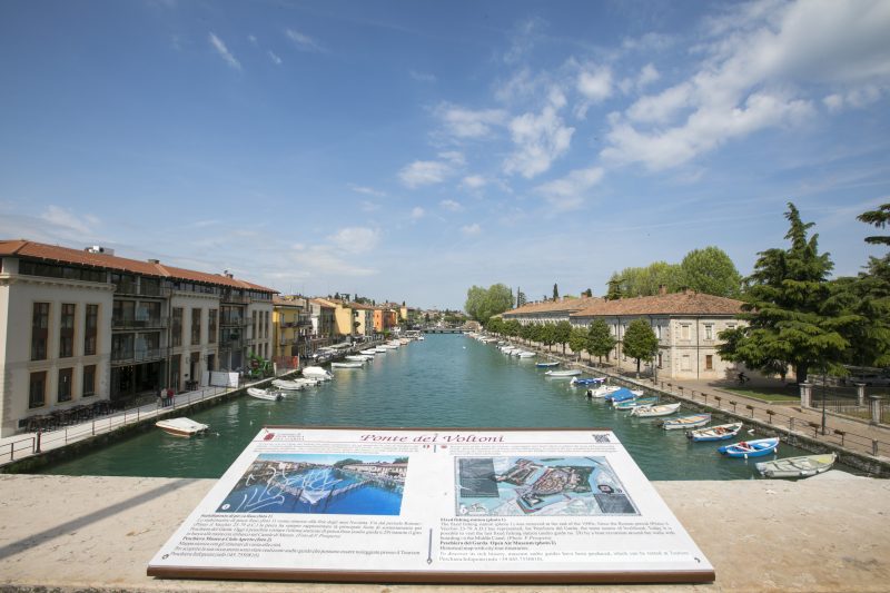 Casa di Paola: Lake-View Balcony Apartment in Peschiera