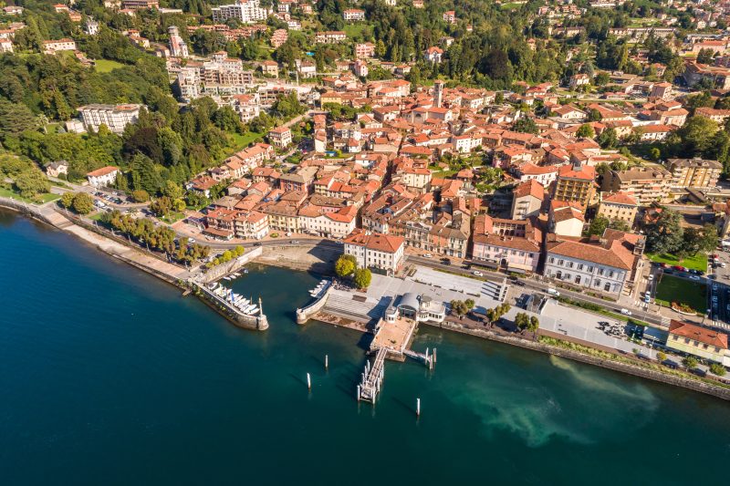 Residenza Gardenia - Lake View Balcony Apartment in Luino Center